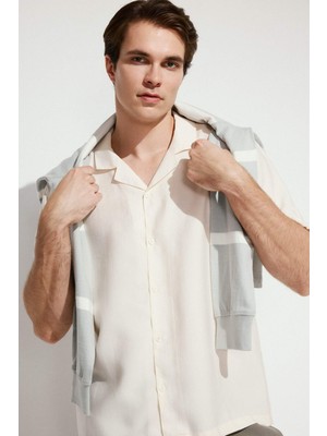 DeFacto Regular Fit Polo Yaka Tencel Kısa Kollu Gömlek G8083AX26SM