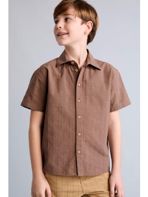 DeFacto Regular Fit Poplin Kısa Kollu Gömlek Erkek Çocuk H7517A826HS