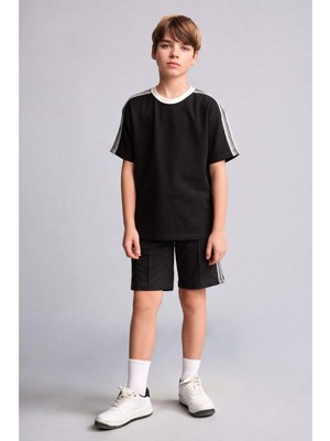 DeFacto Regular Fit Diz Üstü Şort Erkek Çocuk H4133A826HS