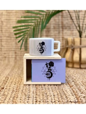 Tech Butiq Tarot Gül Tasarımlı Kutulu Kupa