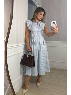 Neşeli Butik Kadın Mavi Poplin Kumaş Kol Vatkalı Çiçek Işleme Detaylı Tasarım Elbise ---- NBEMP2750
