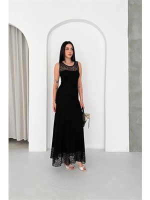 Neşeli Butik Kadın Siyah Transparan Detaylı Tam Boy Astarlı Dantel Elbise NBK4619
