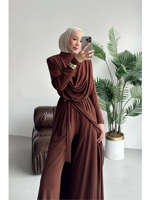Neşeli Butik Kadın Kahverengi Degaje Yaka Kuşaklı Sandy Kumaş Tesettür Tulum NMS089