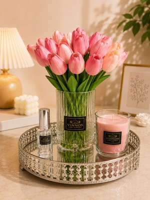 Vinnos Home & Concept Pembe Lale Aranjmanı - Cam Vazo, 350 gr Mum ve 30 Mı Oda Parfumü Dekoratit Hediye Setiy