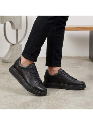 Komcero Bağcıklı Kalın Taban Sade Model Erkek Hakiki Deri Günlük Sneaker Ayakkabı K1372-2225