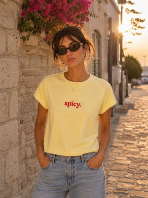 My Flamenco Spicy Saf Pamuk Kadın T-Shirt