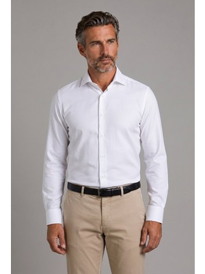 Bisse Beyaz Regular Fit Pamuk Cepsiz Uzun Italyan Yaka Gömlek GMKLS252189_D01