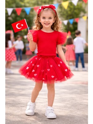 Kız Çocuk 19 Mayıs Tütü Takım – Kırmızı Kalp Detaylı Tül Etek & Fırfırlı Üst