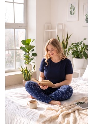 Guava Homewear Kadın Büyük Beden Lacivert Düğmesiz Bisiklet Yaka Viskon Kısa Kollu Pijama Takımı(Basen Kapatır Tunik Boy)