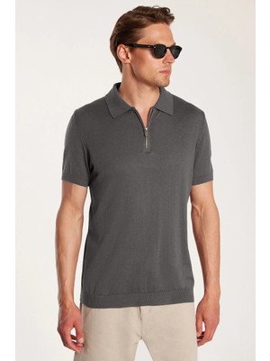 Tudors Erkek Slim Fit Dar Kesim %100 Pamuk Örme Triko Fermuarlı Füme Polo Yaka Tişört