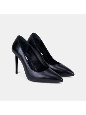 Desa Kadın Siyah Sivri Burunlu Klasik Deri Stiletto