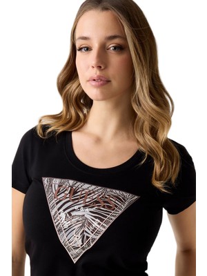 Guess W6GI19K3042K3042 Ss Cn Zebra Triangle Kadın Tişört