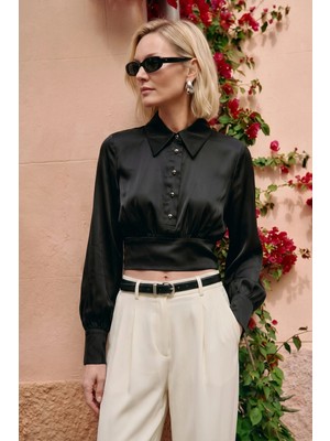 Sateen Düğme Detaylı Saten Bluz - Siyah