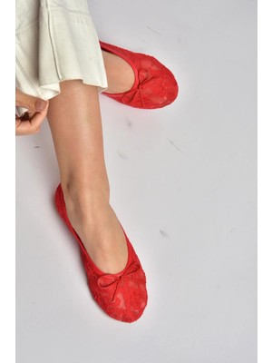 Fox Shoes Y726785206 Kırmızı Dantelli Kadın Babet