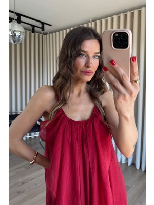 Sue Store Koyu Kırmızı Volanlı Astarlı Ip Askılı Oversize Elbise