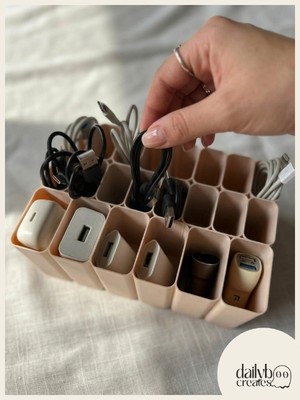 Dailyboo Creates Kablo ve Adaptör Organizeri-Saklama Kutusu-22 Bölmeli Çekmece Düzenleyici