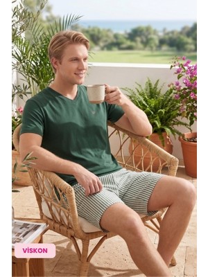 Guava Homewear Erkek Jakarlı Düğmesiz V Yaka Yazlık Viskon Kısa Kol Cepli Jakarlı Diz Üstü Şortlu Pijama Takımı
