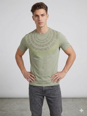Guess Erkek Casual Slim Fit Kısa Kollu Tişört Z4RI09JR06K