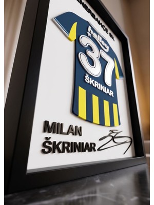 Riva Self Milan Skriniar 37 Numaralı Özel Tasarım 3D Kabartmalı Futbol Dekoratif Tablo