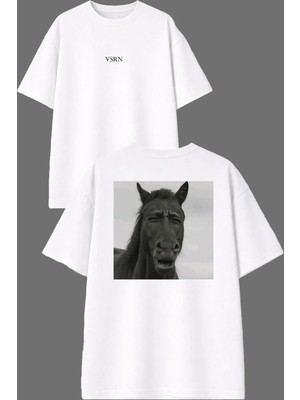 Vsrn Değişik At Tasarım Ön Arka Baskılı Beyaz Oversize T Shirt