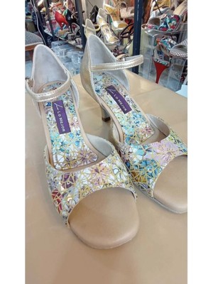 Lo Mejor Shoes Altın Çizgili Dansa Eşlik Edecek 7 cm 11 Pont Topuk Boyu Dans, Tango ve Abiye Ayakkabı