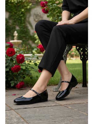Pierre Cardin PC-54810 Z Siyah Rugan Kadın Babet