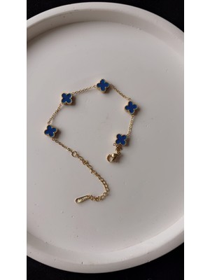 Liva Accessories Mini Mavi Çiçek Cleef Desenli Bileklik-Kararmayan Altın Zincirli, Anti-Alerjik