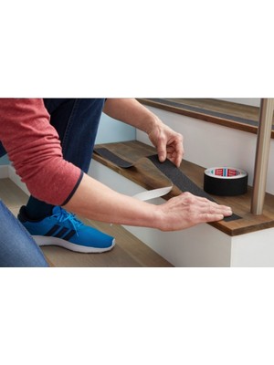 Ozcmax Kaydırmaz Siyah Bantt 50 mm x 10 mt