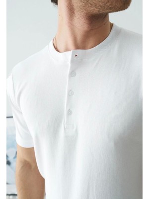 Moda Ribana Henley T-Shirt