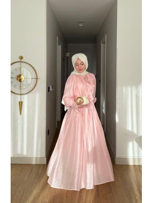 Esra Butik Yeni Sezon Yazlık Tensel Tesettür Elbise – Zarif ve Astarlı Model