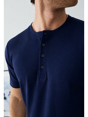 Moda Ribana Henley T-Shirt