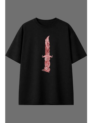 Vsrn Kırmzı Desenli Bıçak Tasarım Ön Baskılı Siyah Oversize T Shirt