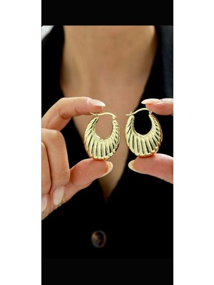 Rachel Silver Istiridye Model Gold Renk Sallantılı Küpe