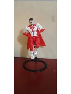 Modellio3D Omni-Man Figür – %125 Büyütülmüş (≈20 Cm) – Pozlanabilir