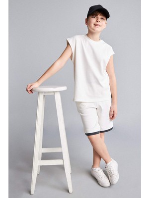 DeFacto Oversize Elastik Bel Ekru Şort Erkek Çocuk H8241A826HS