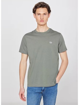 Lee Haki Erkek Regular Fit Logo Baskılı T-Shirt L60UFQ801 Haki T-Shirt
