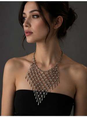Allona Silver Cascade Statement Kolye – Katmanlı Zincir Modern Tasarım Kolye