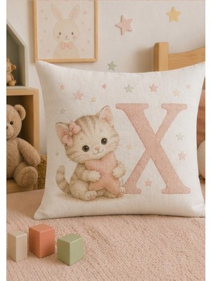 Kadorex Design Sevimli Kedicik Harfli Bebek Odası Kırlent Dekoratif Kılıfı (40 x 40) cm (X) Harfı