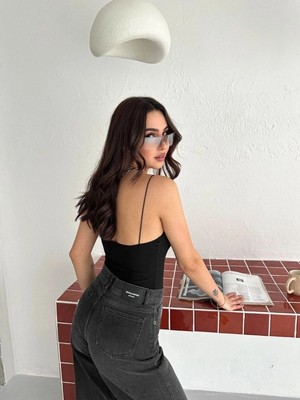 DS LLC Iegiyim™ Kadın Derin Dekolte Askılı Body Sırt Dekolteli Şık Kolsuz Yazlık Bodysuit - Siyah