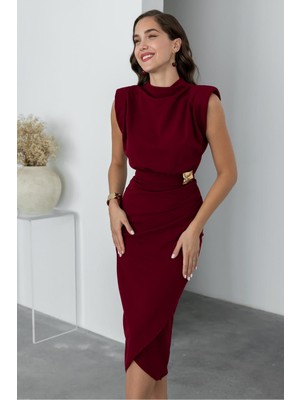 Woman Vision Omuzu Vatkalı Anvelop Kesim Gold Aksesuarlı Midi Boy Kolsuz Siyah Abiye Elbise 4409