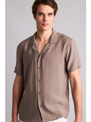 DeFacto Modern Fit Gömlek Yaka Modal Kısa Kollu Gömlek G7459AX26SM