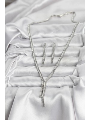 Uravas Store Mey Ithalat® Gümüş Renk Baget Zirkon Taşlı Kadın Kolye Küpe Set
