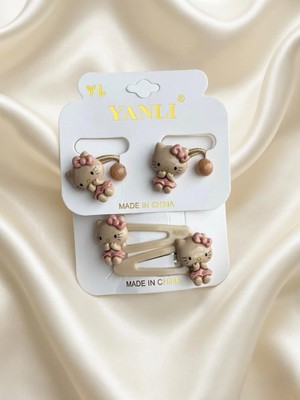 Happy Aksesuar Hello Kitty Figürlü Çıtçıtlı ve Lastik Çocuk Toka Seti