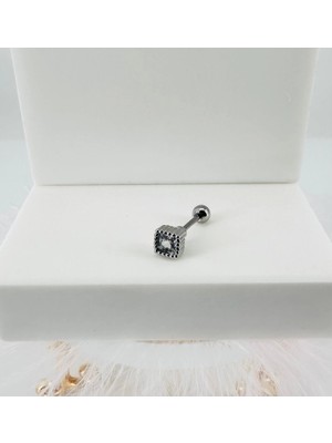 Ulugo Rodyum Zirkon Taşlı Uç Kısmı : Pirinç Kıkırdak Bar Uzunluğu : 6 mm / Bar Kalınlığı 0.8 mm / Top Boyu 3 mm - PT0015