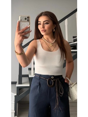 Elisin Ekru Lazer Kesim Pamuklu Atlet