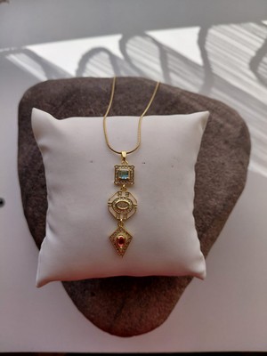 Lavante Butik Zirkon Taşlı Çakra Elemental Üç Taşlı Vintage Sallantılı Y Çelik Kolye