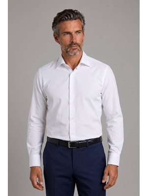 Bisse Beyaz Grubu Regular Fit Pamuk Cepsiz Klasik Uzun Yaka Gömlek GMKLS252203_D01
