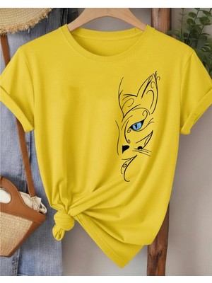 Nigrum Pardus Nıgrum Pardus Yeni Sezon Blue Eyed Cat Baskılı %100 Pamuk Büyük Beden Kadın T-Shirt