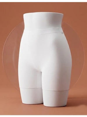 Kadın Dikişsiz Lazer Kesim Şort Boxer Külot – Görünmez No Show Iç Çamaşır - 501