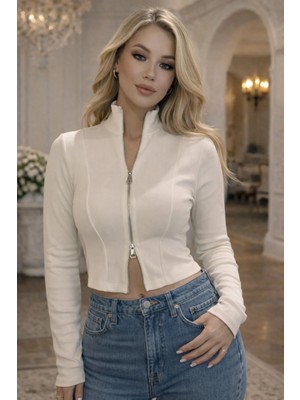 Mügerella Kadın Dar Kalıp Fermuarlı Üst – Modern Minimal Stil